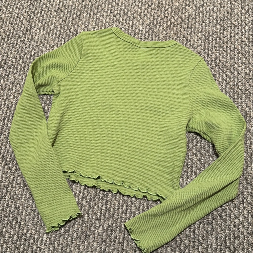 Lisa Says Gah Lola Long Sleeve Green Cropped Thermal Shirt - Picture 10 of 10